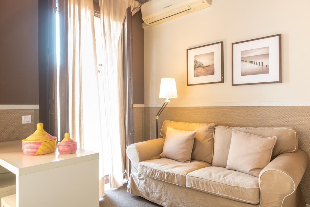 Apartments Hhb Barcelona Eksteriør bilde